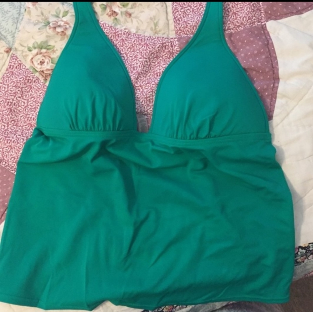 Victoria's Secret halter tankini swim suit top.